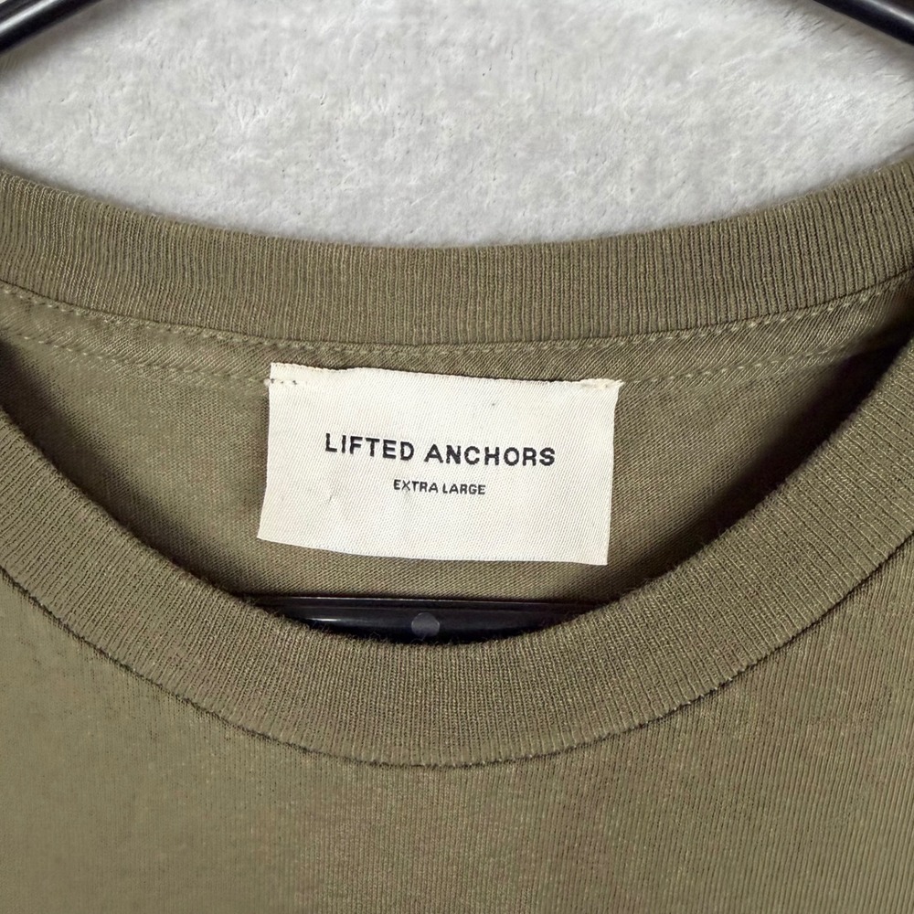 Lifted Anchors MAAD City Graphic T-Shirt Olive Green Nobody Pray For Me XL Mens - Picture 6 of 13